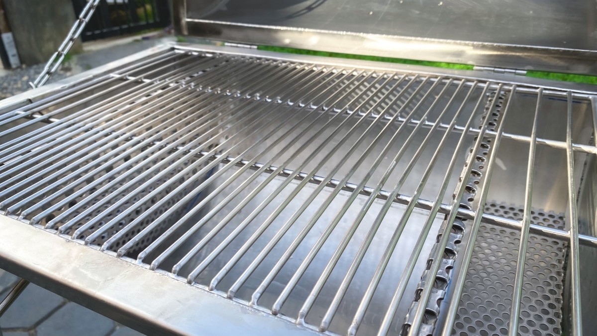 Grille i wędzarnie